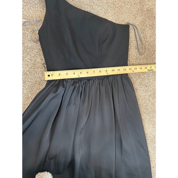 White By Vera Wang Long One Shoulder Bridesmaid Dress Black Evening Gown SZ 2 - Picture 6 of 9